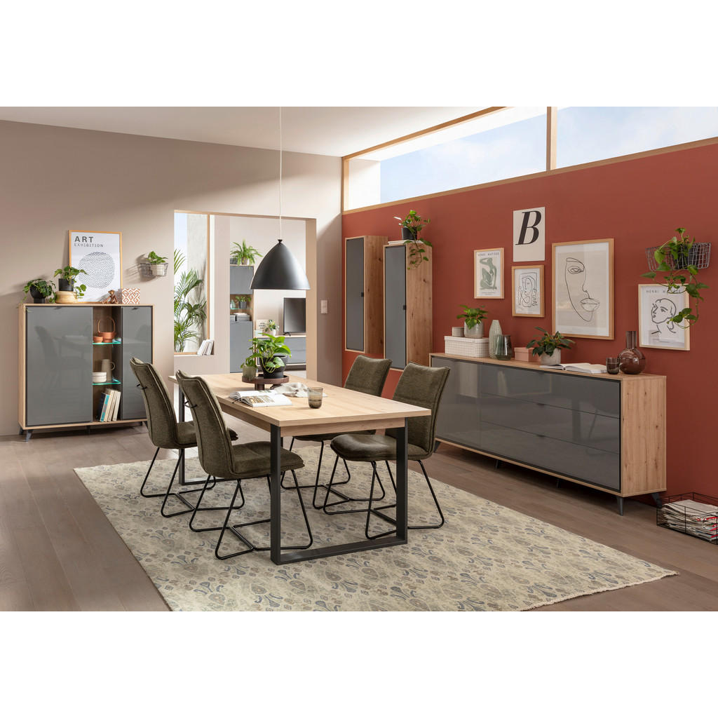 Alternative view of VITRINA, delno masivno