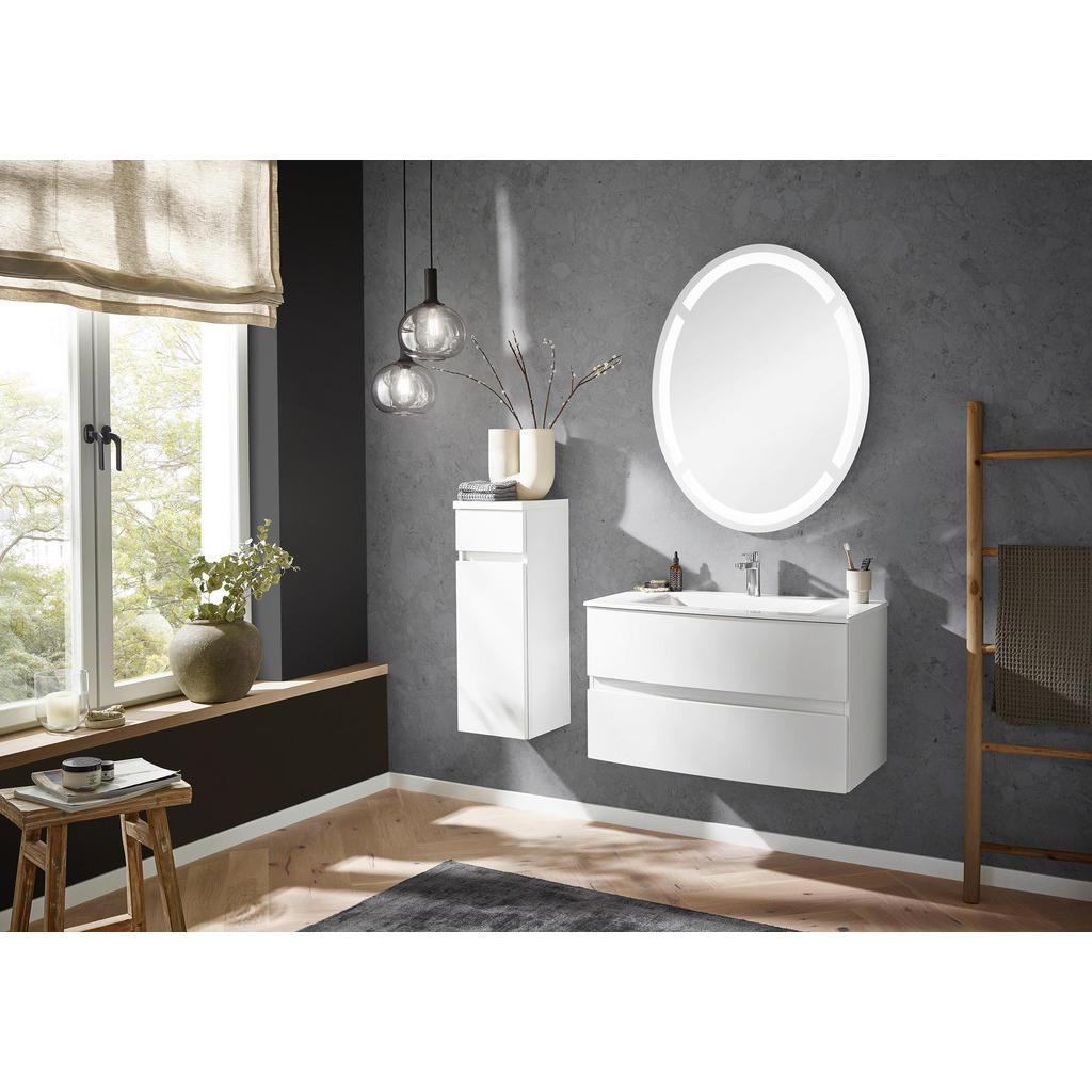 Alternative view of UMIVAL. ENOTA Z UMIVALNIKOM