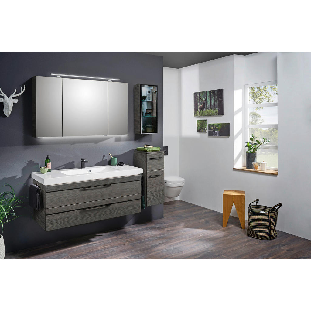 Alternative view of UMIVAL. ENOTA Z UMIVALNIKOM