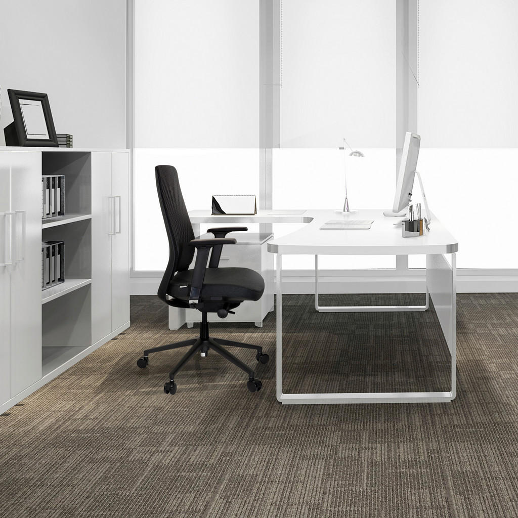 Alternative view of VRTLJIVI STOL tekstil črna