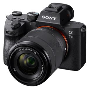 SONY fotoaparat ILCE7M3KB.CEC Alpha 7 III + objektiv z zoomom 28-70mm